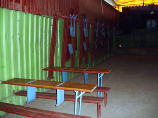 Multipurpose hall: foldable benches